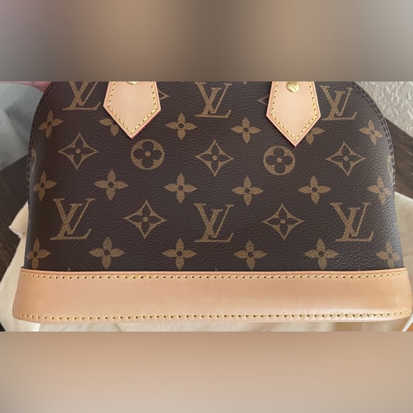 AUTHENTIC LOUIS VUITTON ALMA BB Monogram EUC - Picture 13 of 16